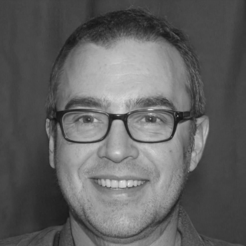 Данияр Есенгалиев - специалист по инвестициям